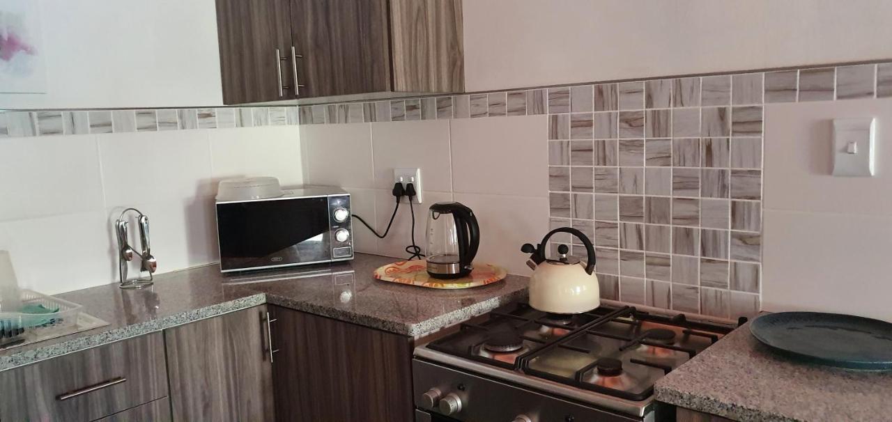 Summer Sand Holiday Cottages Scottburgh Dış mekan fotoğraf